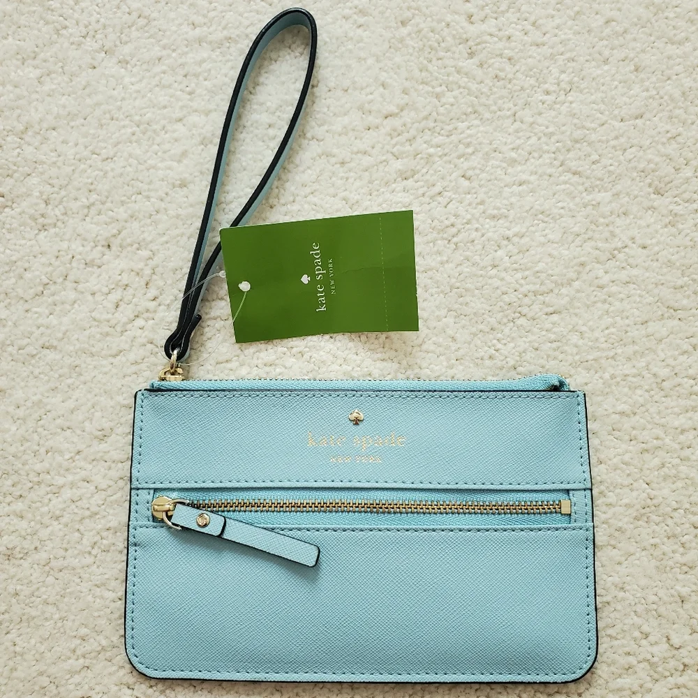 NWT Kate Spade Bee Milkas Pond Wristlet in Blue Hydrangea